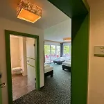 Partyhouse Harakiri Different 60 Seconds To Mountains! Free Parking! Self Check-in * Mayrhofen