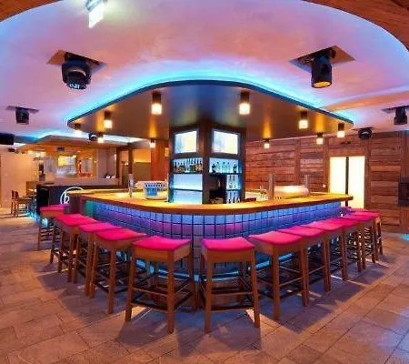 Lodge Partyhouse Harakiri Different 60 Seconds To Mountains! Free Parking! Self Check-in Mayrhofen