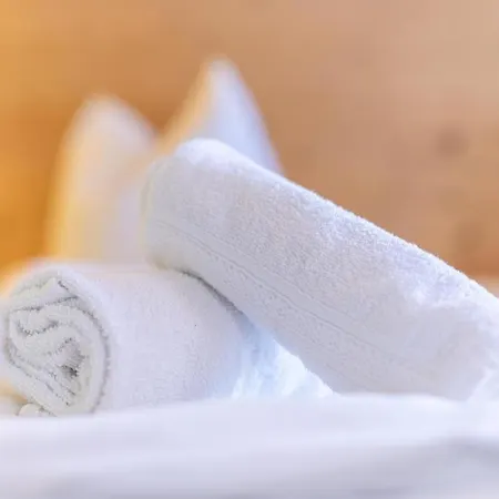 Partyhouse Harakiri Different 60 Seconds To Mountains! Free Parking! Self Check-in Gerendaház