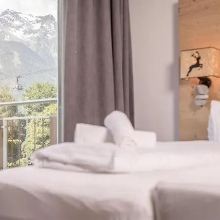 Partyhouse Harakiri Different 60 Seconds To Mountains! Free Parking! Self Check-in Lodge