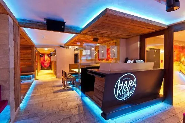 Partyhouse Harakiri Different 60 Seconds To Mountains! Free Parking! Self Check-in Jaktstuga Mayrhofen