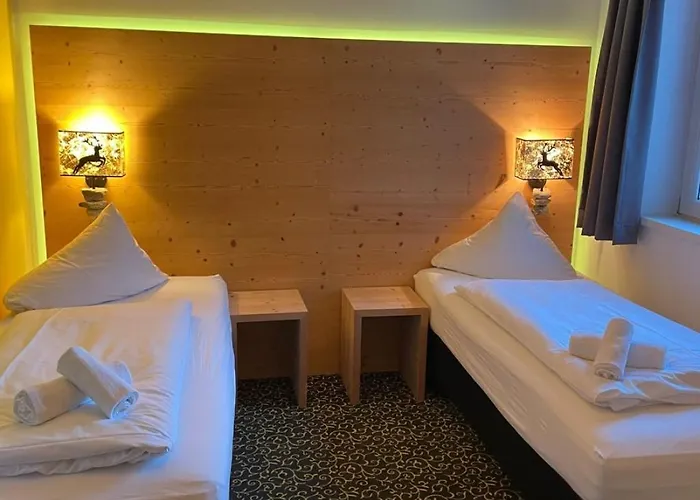 Partyhouse Harakiri Different 60 Seconds To Mountains! Free Parking! Self Check-in Mayrhofen