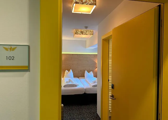 Partyhouse Harakiri Different 60 Seconds To Mountains! Free Parking! Self Check-in Hytte Mayrhofen