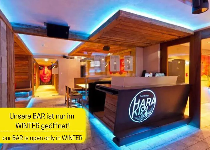 Дерев'яний котедж Partyhouse Harakiri Different 60 Seconds To Mountains! Free Parking! Self Check-in Майргофен