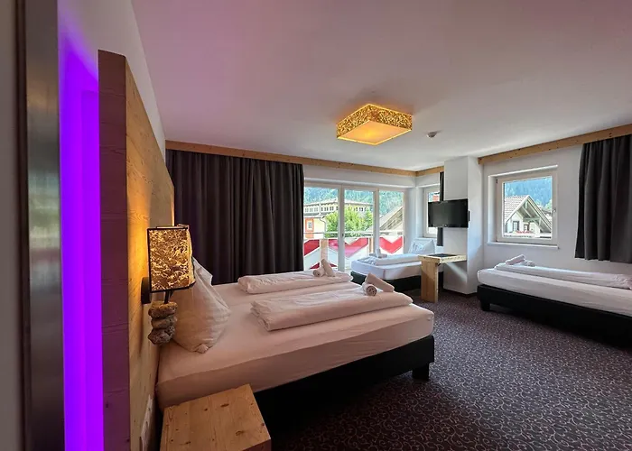 Partyhouse Harakiri Different 60 Seconds To Mountains! Free Parking! Self Check-in *