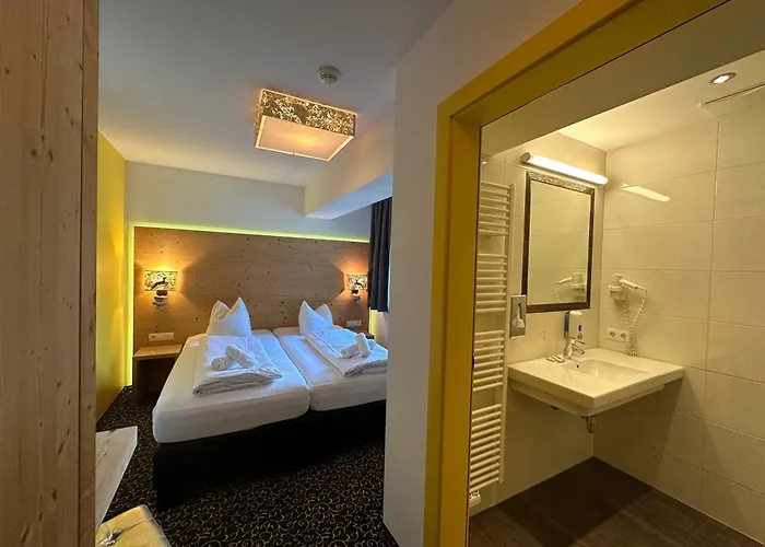 Partyhouse Harakiri Different 60 Seconds To Mountains! Free Parking! Self Check-in Майргофен